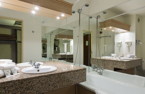 Ramonville-Saint-Agne Hotel | Comfort Hotel Toulouse Sud