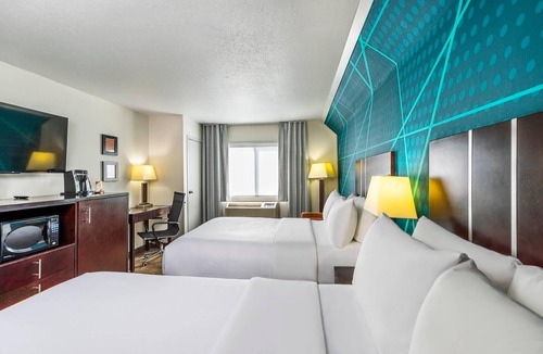 Yorkton Hotel | Comfort Inn And Suites