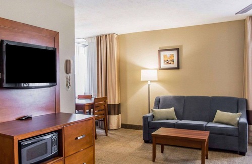 Bellefontaine Hotel | Comfort Inn Bellefontaine