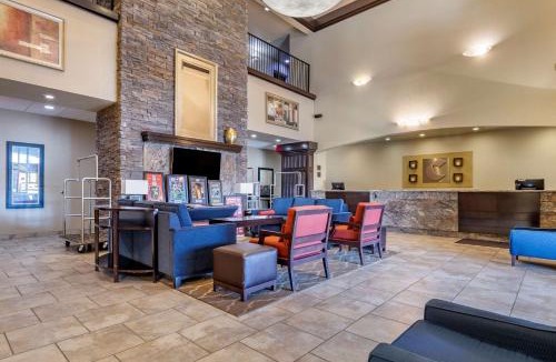Bentonville Hotel | Comfort Inn Bentonville - Crystal Bridges