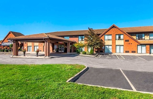 Brantford Hotel | Comfort Inn Brantford
