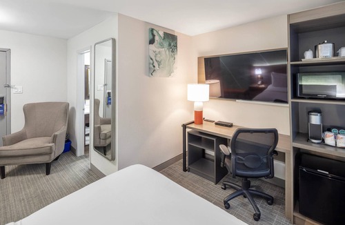 Halifax Hotel | Comfort Inn