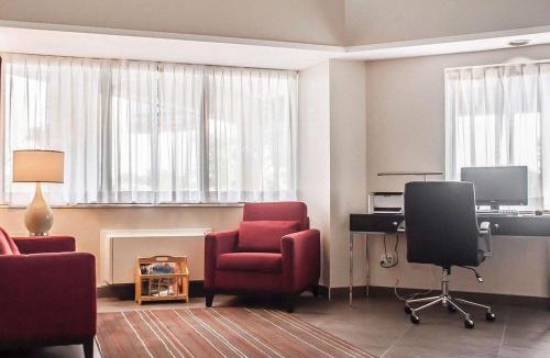 Orillia Hotel | Comfort Inn