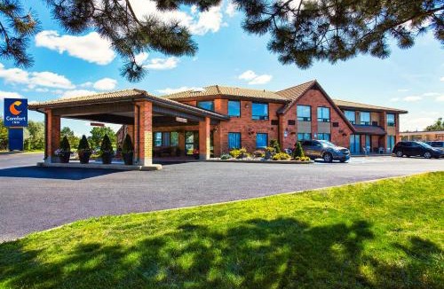 Pickering Hotel | Comfort Inn