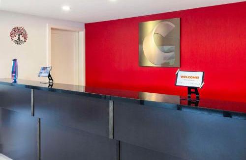 Pickering Hotel | Comfort Inn