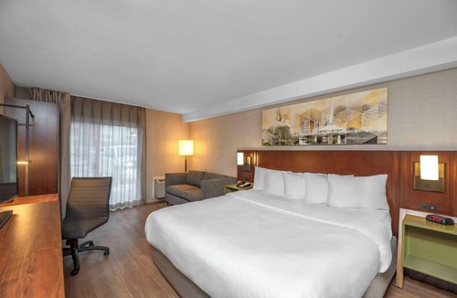 Thunder Bay Hotel | Comfort Inn