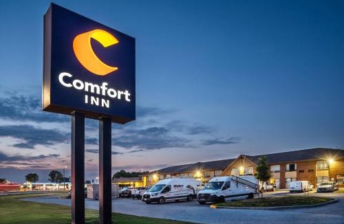 Chatham-Kent Hotel | Comfort Inn Chatham
