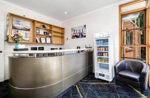 Seymour Hotel | Comfort Inn Coach & Bushmans