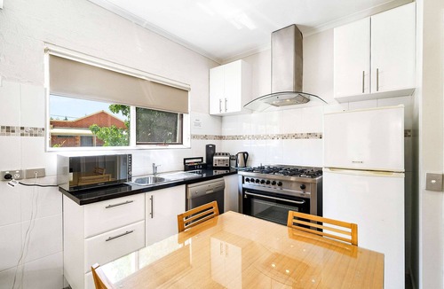 Seymour Hotel | Comfort Inn Coach & Bushmans