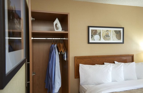 Cobourg Hotel | Comfort Inn Cobourg