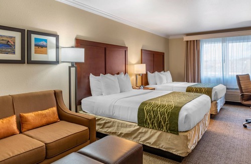 The Dalles Hotel | Comfort Inn Columbia Gorge