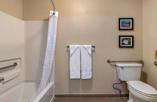 The Dalles Hotel | Comfort Inn Columbia Gorge