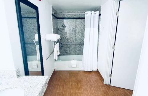 Conover Hotel | Comfort Inn Conover-Hickory