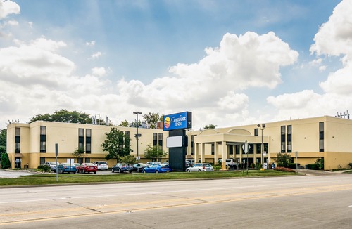 Des Plaines Hotel | Comfort Inn Convention Center - Chicago O'Hare Airport