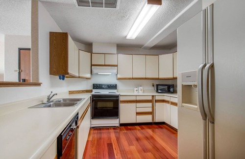 Heather Gardens Hotel | Comfort Inn Denver Southeast Area