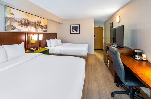 Sudbury Hotel | Comfort Inn East