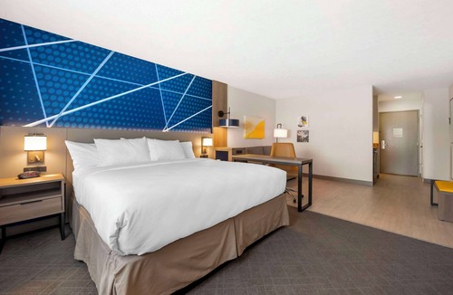 Edinburgh Hotel | Comfort Inn Edinburgh - Columbus