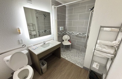 Allison Hotel | Comfort Inn Gallup I-40 Exit 20