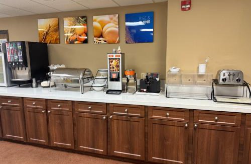 Garden City Hotel | Comfort Inn Garden City