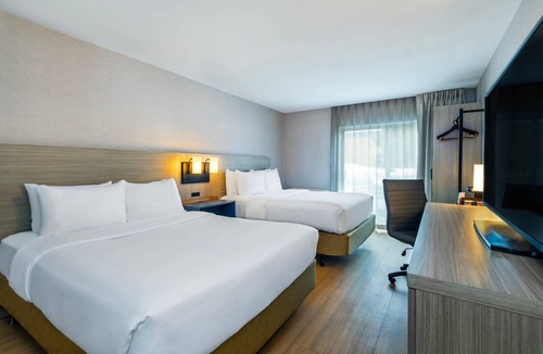 Downtown Gatineau Hotel | Comfort Inn Gatineau