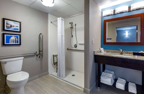 Griswold Hotel | Comfort Inn Griswold