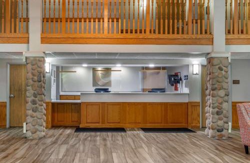 Griswold Hotel | Comfort Inn Griswold