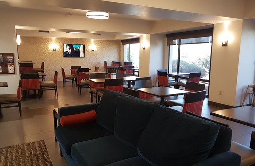 Estrella Hotel | Comfort Inn I-10 West at 51st Ave