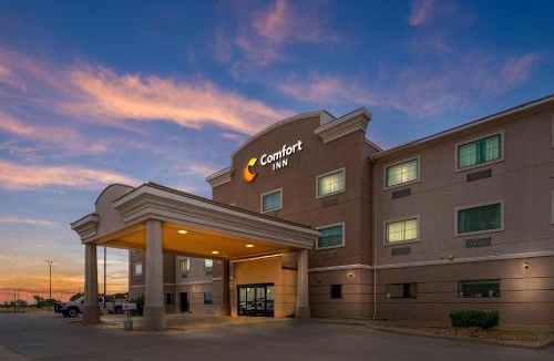 Stanton Hotel | Comfort Inn I-20 Midland Stanton