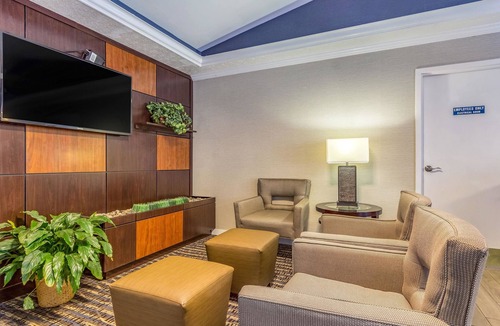 Independence Hotel | Comfort Inn Independence - Cleveland