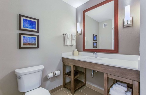 Jasper Hotel | Comfort Inn Jasper South