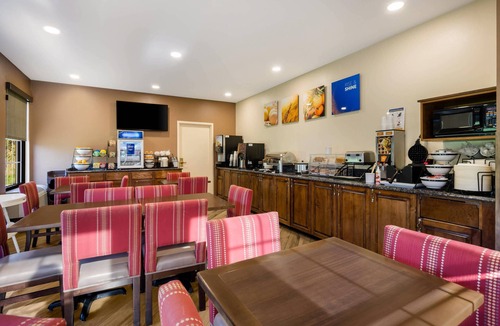 Lexington Hotel | Comfort Inn Lexington Virginia Horse Center