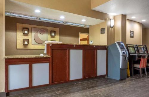 Strabane Hotel | Comfort Inn Meadowlands