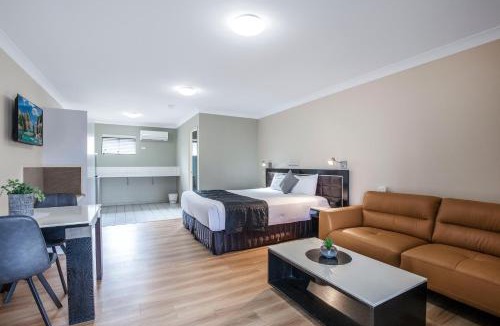 Carseldine Hotel | Comfort Inn North Brisbane