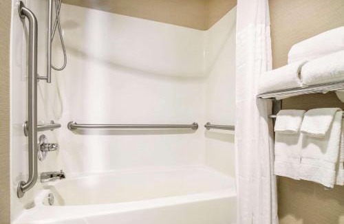 Ottawa Hotel | Comfort Inn Ottawa Starved Rock Area