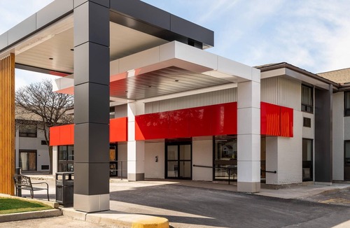Ottawa Division Hotel | Comfort Inn Ottawa West Kanata