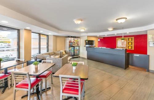 Pembroke Hotel | Comfort Inn Pembroke