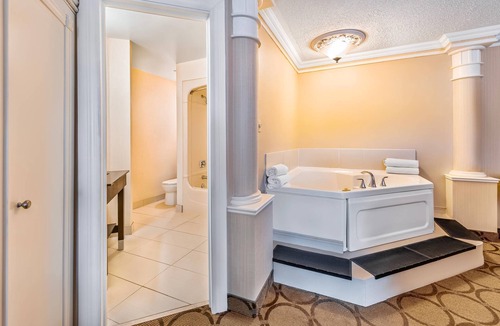 Pembroke Hotel | Comfort Inn Pembroke