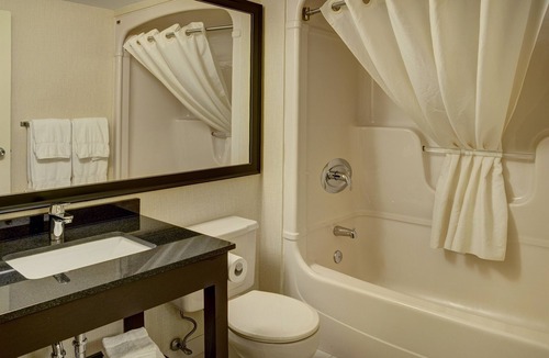 Pickering Hotel | Comfort Inn Pickering