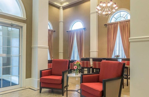 Plainwell Hotel | Comfort Inn Plainwell