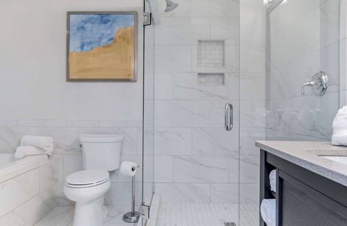 Plainwell Hotel | Comfort Inn Plainwell