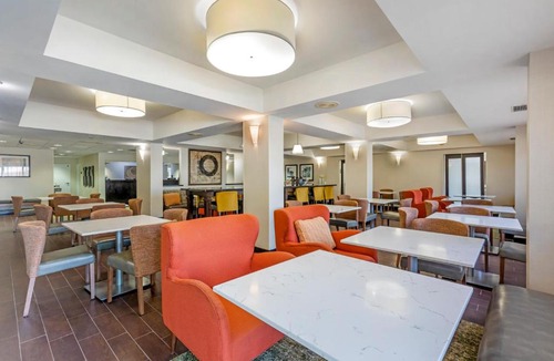 Plano Hotel | Comfort Inn Plano-Dallas
