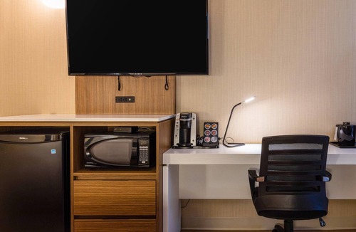 Rouyn-Noranda Hotel | Comfort Inn Rouyn Noranda