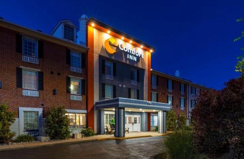 Point Edward Hotel | Comfort Inn Sarnia