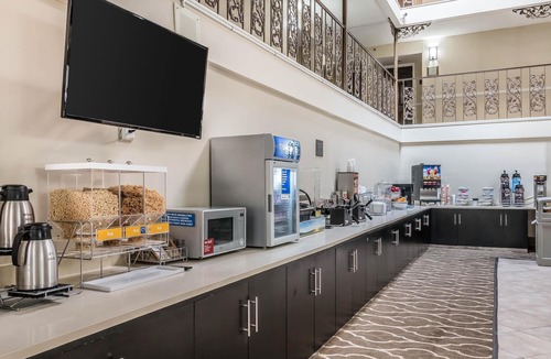 Savannah Hotel | Comfort Inn Savannah Midtown