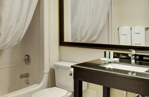 Fort Gary Hotel | Comfort Inn South