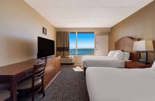 South Nags Head Hotel | Comfort Inn South Oceanfront