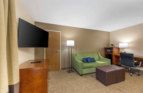 Springfield Hotel | Comfort Inn South - Springfield