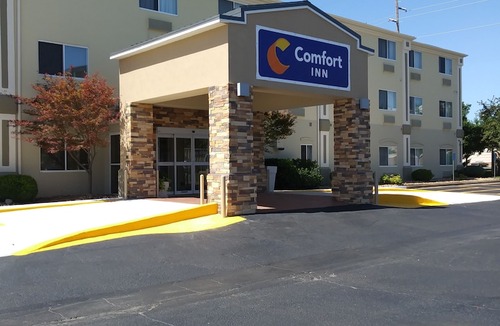 South Tulsa Hotel | Comfort Inn South Tulsa - Woodland Hills