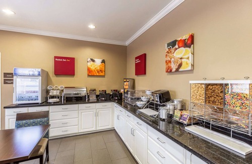 South Tulsa Hotel | Comfort Inn South Tulsa - Woodland Hills