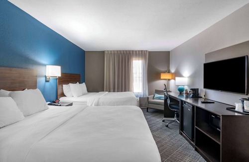 Bridgeton Hotel | Comfort Inn St. Louis Airport